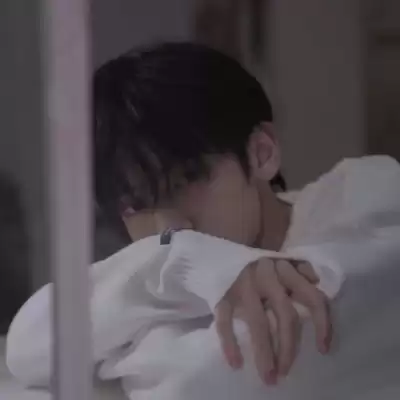 靳高妍